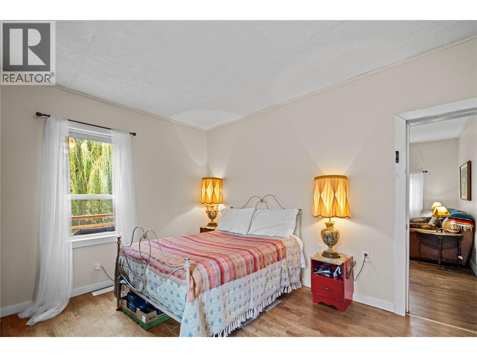 1201 GOVERNMENT Avenue, Merritt