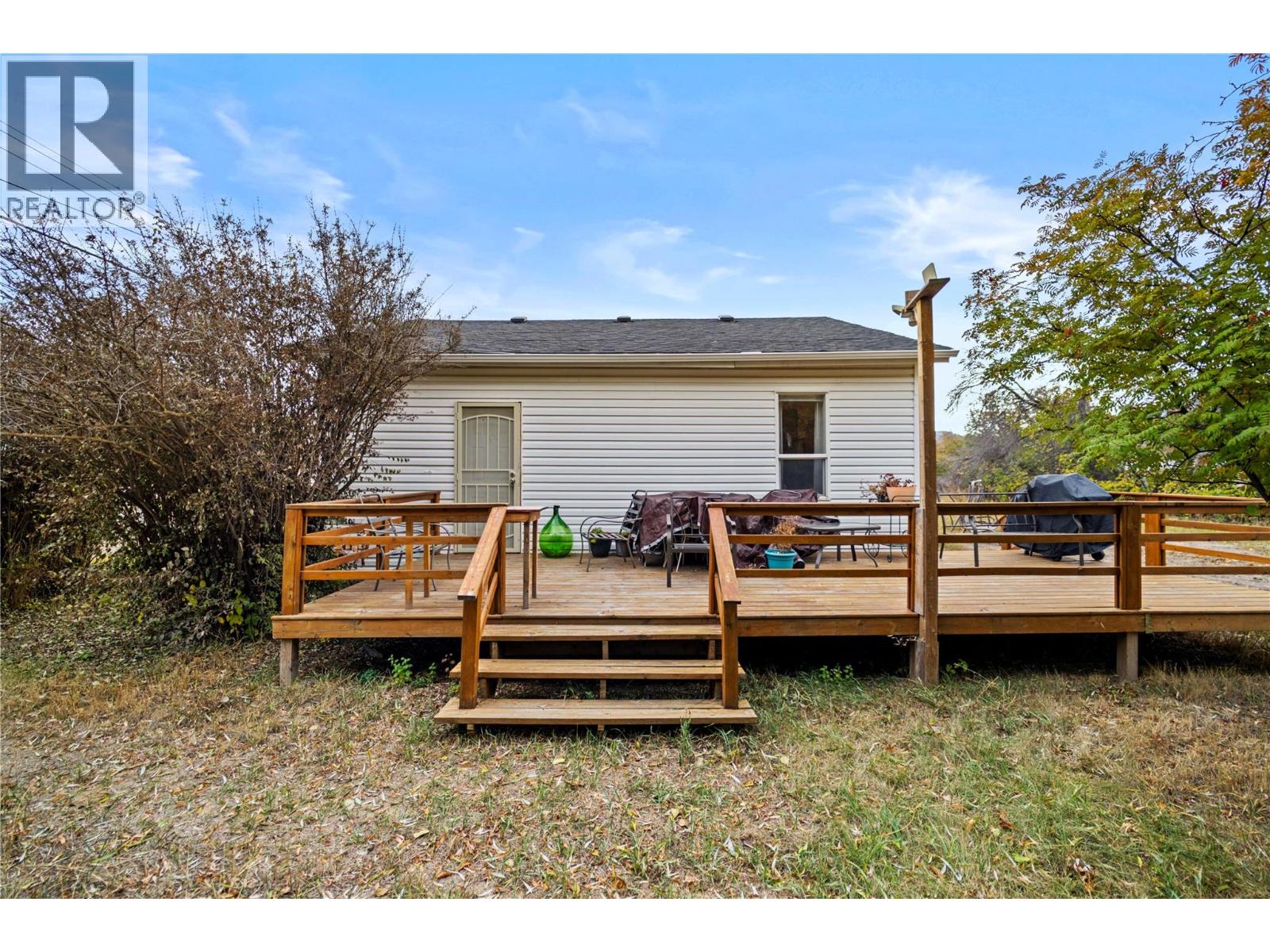 1201 GOVERNMENT Avenue, Merritt