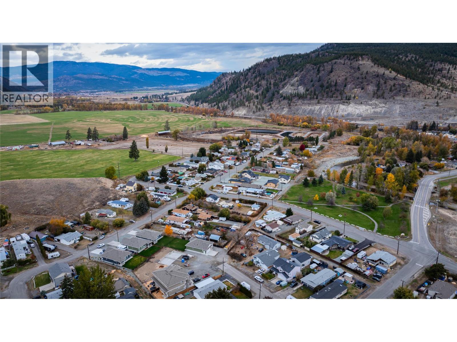 1201 GOVERNMENT Avenue, Merritt