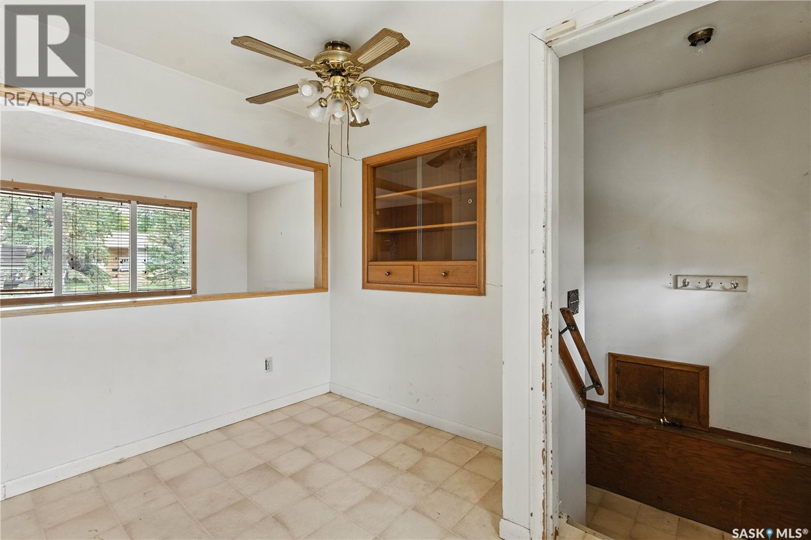 Single Family House Bungalow for Sale in  Horace STREET Regina 