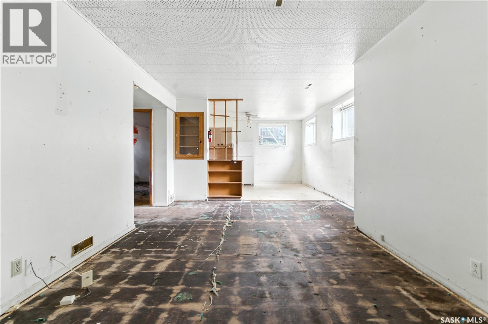 Single Family House Bungalow for Sale in  Horace STREET Regina 