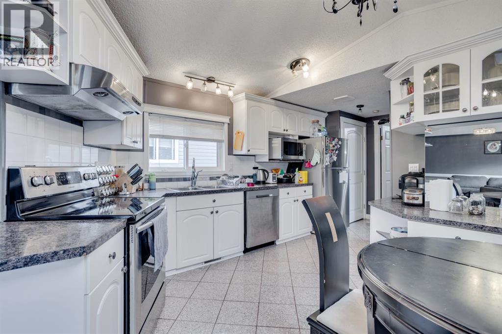 252 Cree Road, Fort McMurray