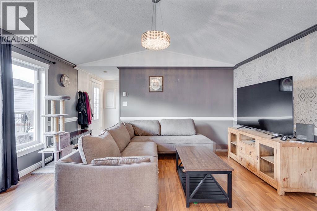 252 Cree Road, Fort McMurray