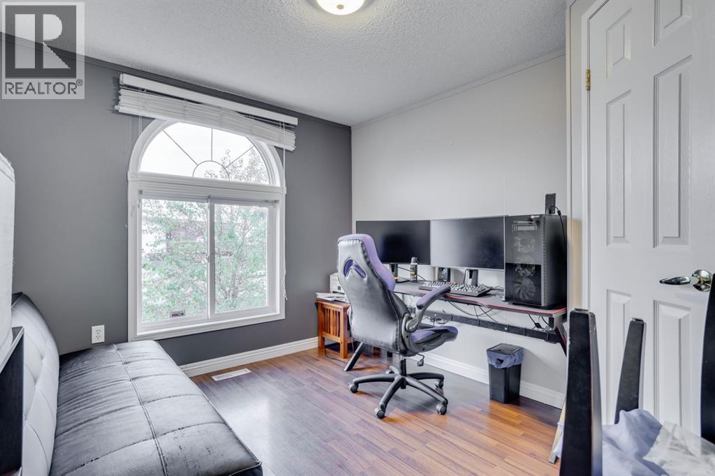 252 Cree Road, Fort McMurray