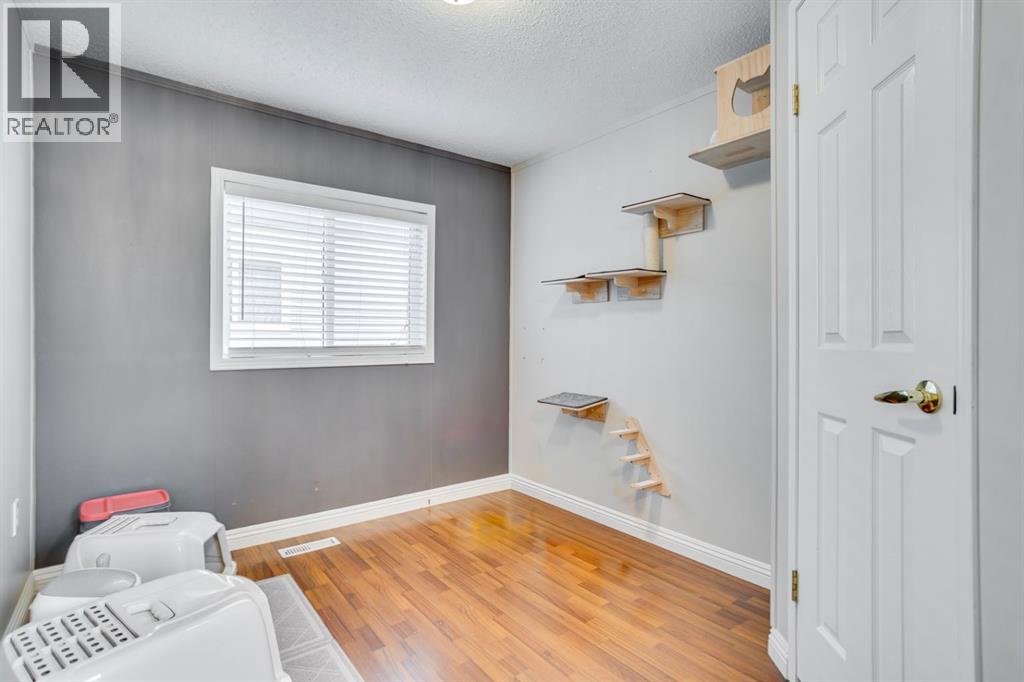 252 Cree Road, Fort McMurray