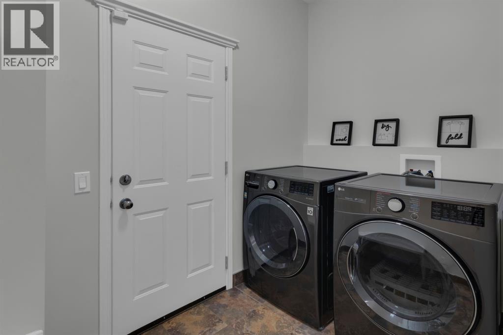 Single Family House for Sale in  Springbank Rise SW Springbank Hill Calgary 