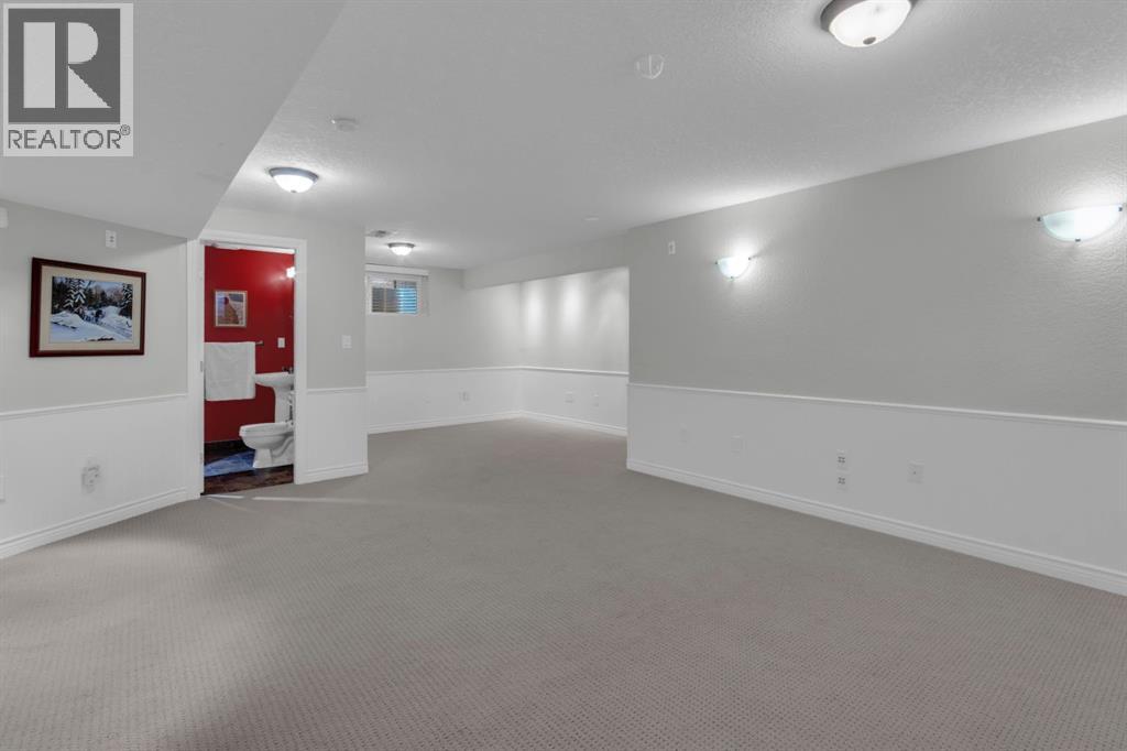 Single Family House for Sale in  Springbank Rise SW Springbank Hill Calgary 