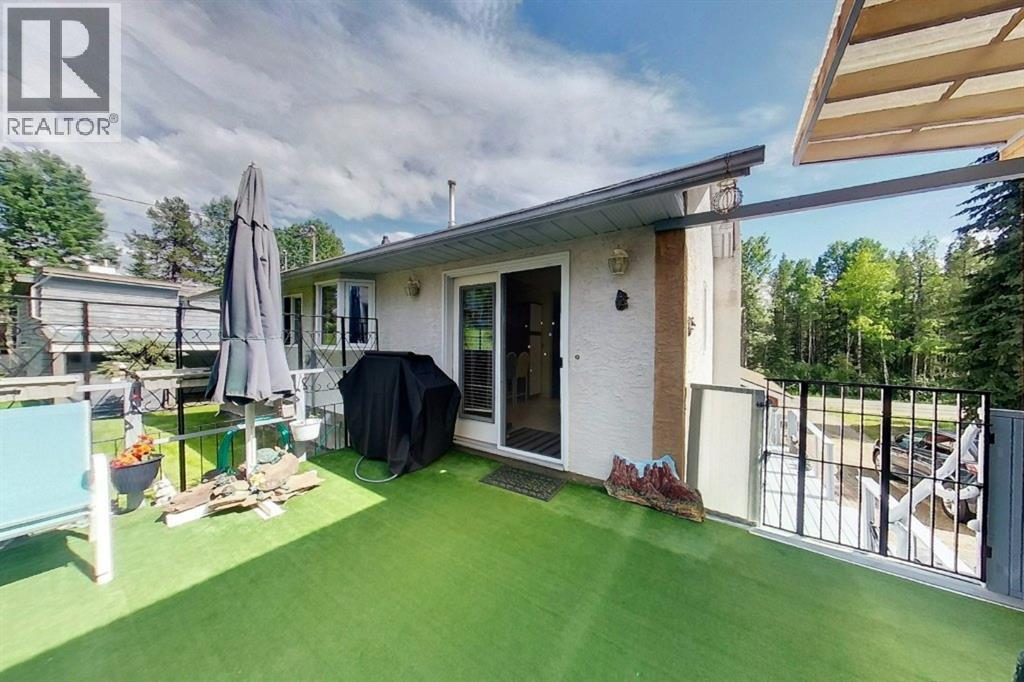 5114 49 AVE - 19