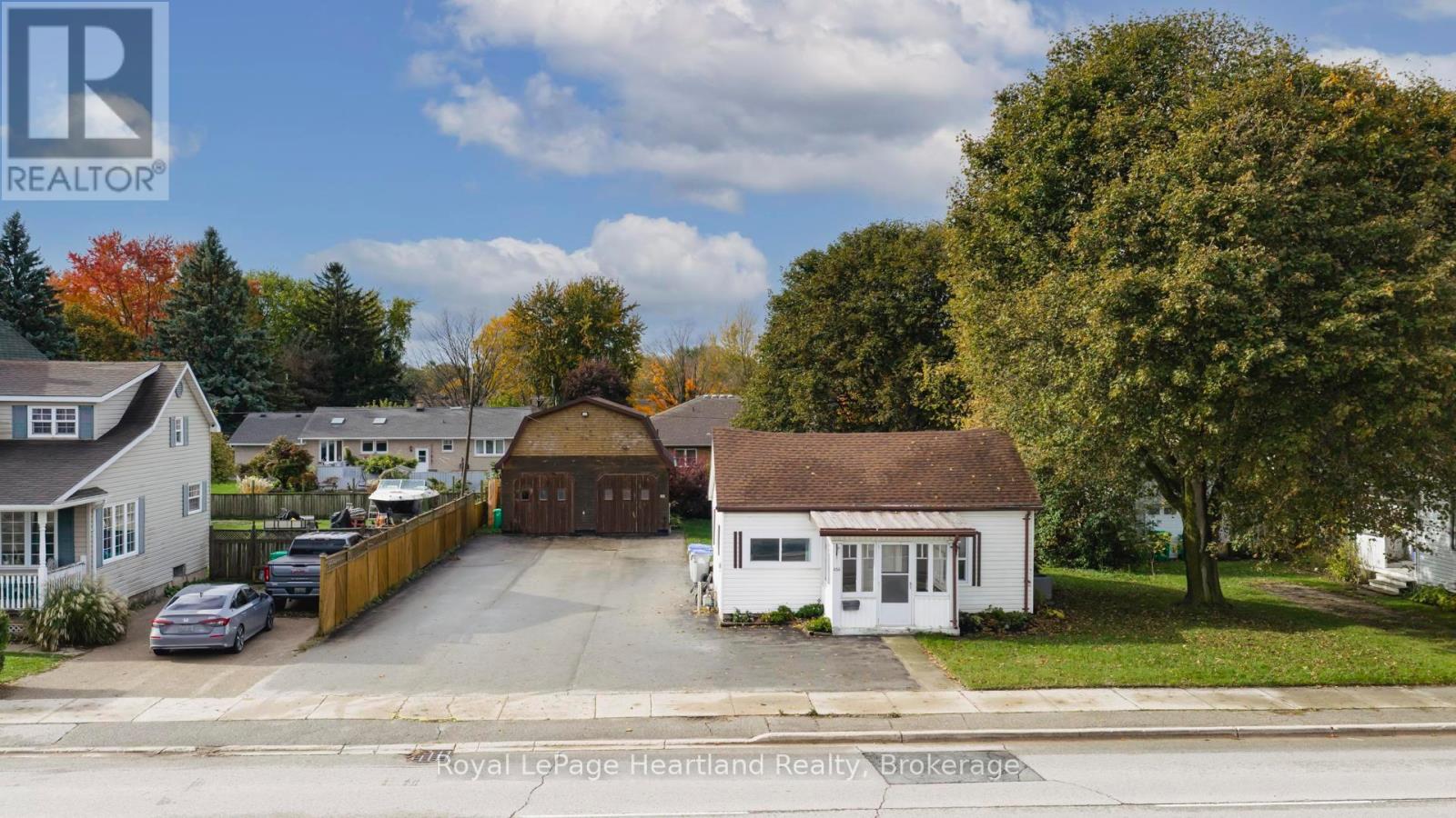252 HURON ROAD