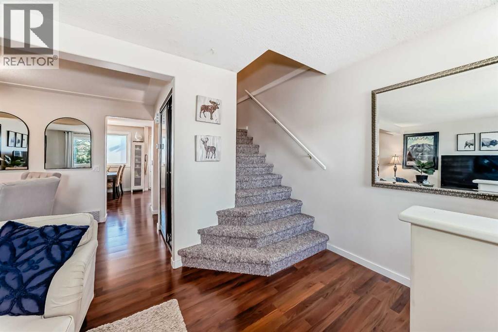 Single Family House for Sale in  Applecroft Road SE Applewood Park Calgary 