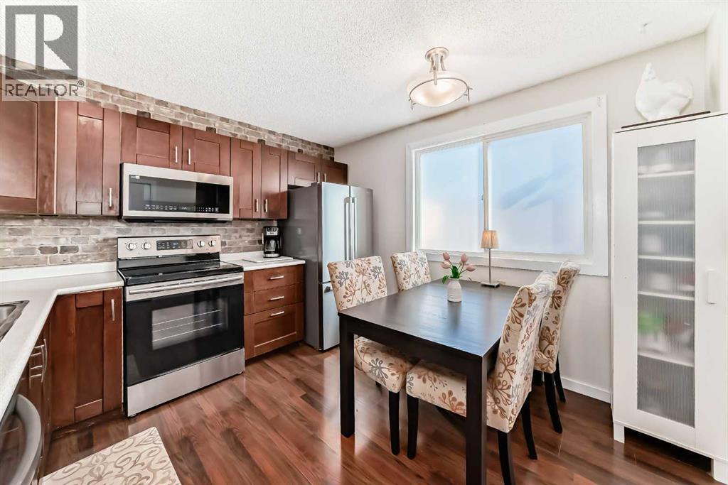Single Family House for Sale in  Applecroft Road SE Applewood Park Calgary 