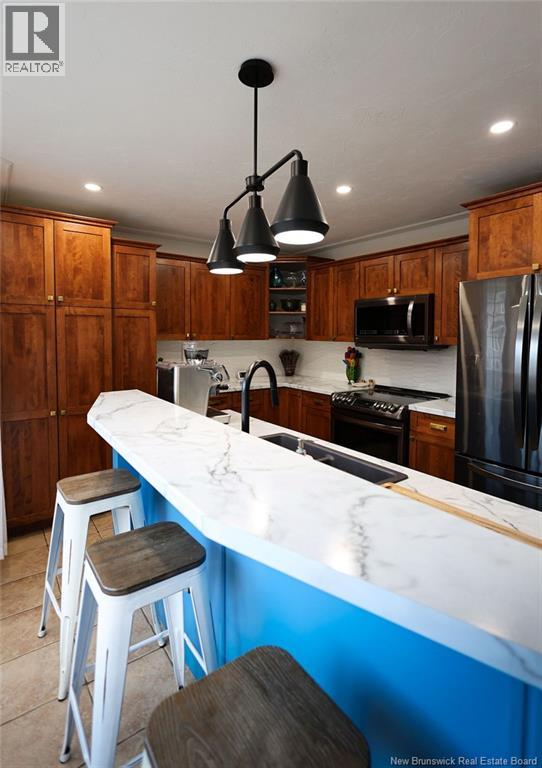 41 Cyr Street - 12