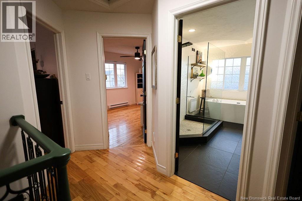 41 Cyr Street - 22