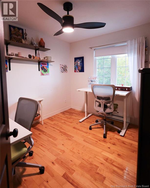 41 Cyr Street - 26