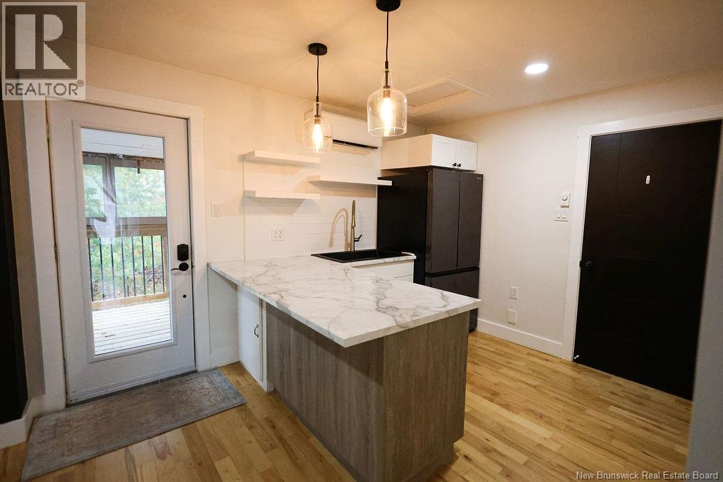 41 Cyr Street - 30