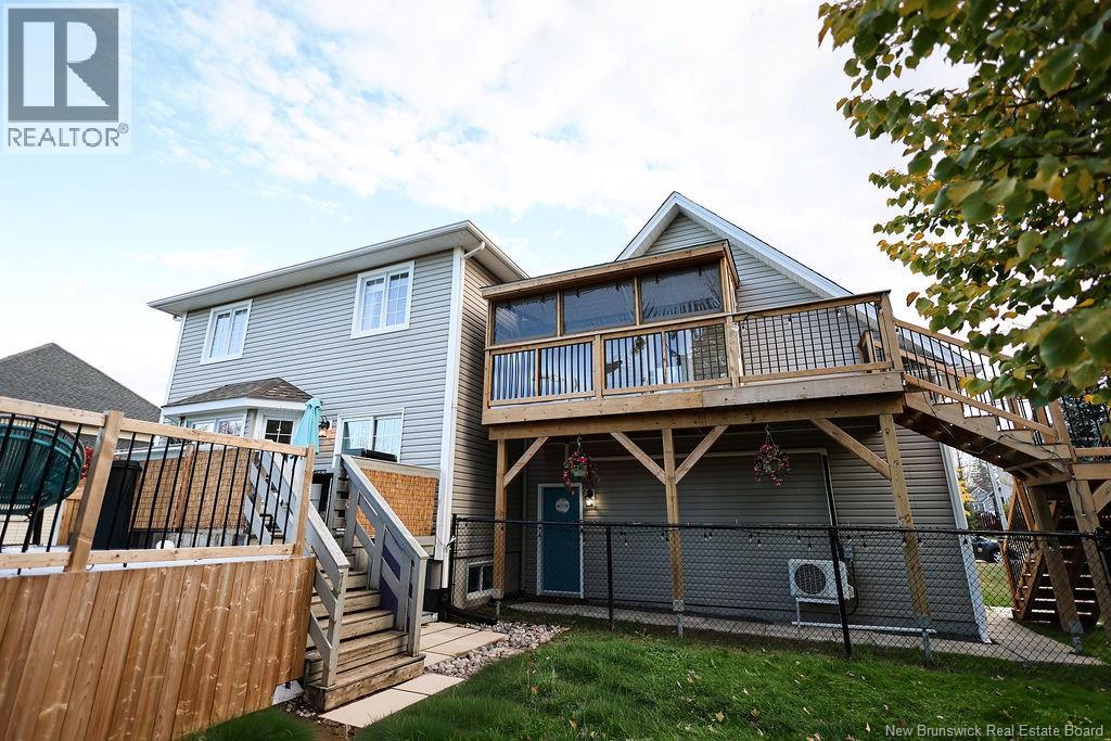 41 Cyr Street - 36