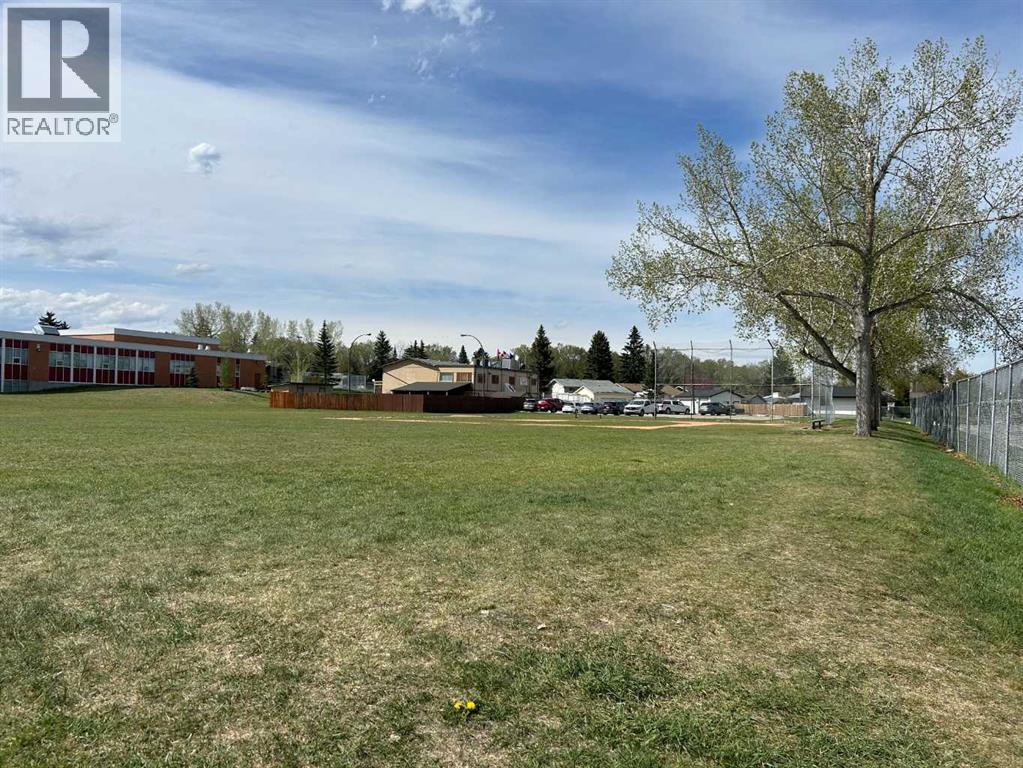 Single Family House Bungalow for Sale in   Street SE Acadia Calgary 