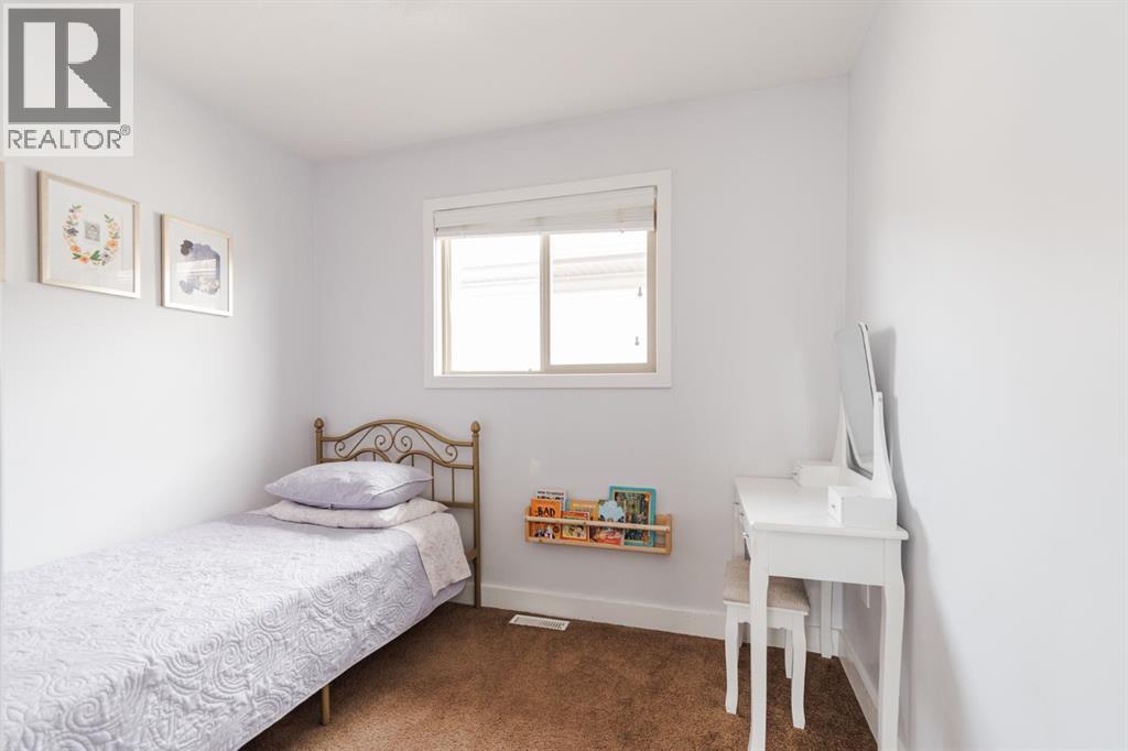 168 Hawthorn Way, Fort McMurray