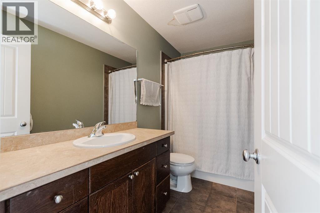 168 Hawthorn Way, Fort McMurray