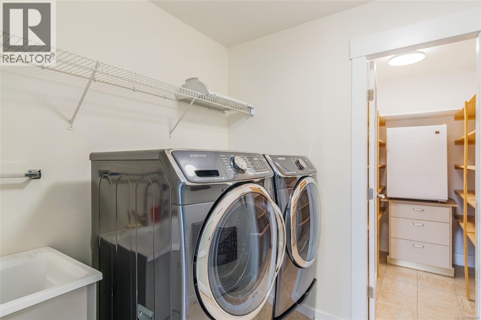 6 2655 Andover Rd, Nanoose Bay