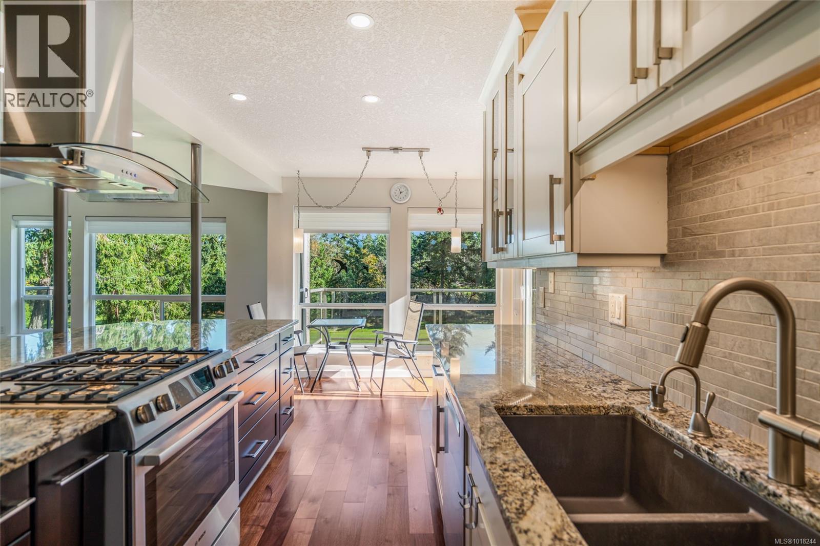 6 2655 Andover Rd, Nanoose Bay