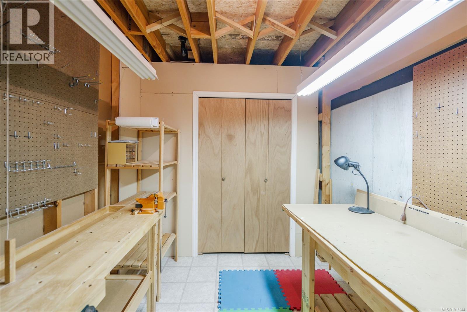 6 2655 Andover Rd, Nanoose Bay