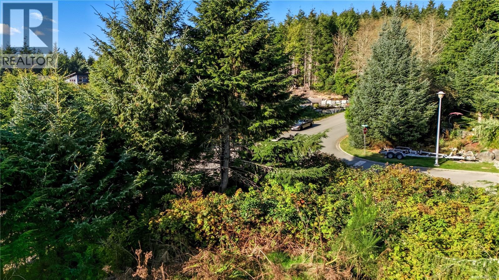 912 Barkley Pl, Ucluelet