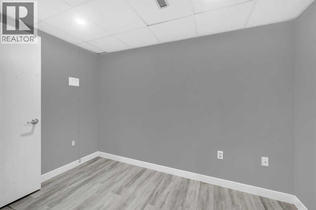 Single Family House Bungalow for Sale in  Whitman Place NE Whitehorn Calgary 