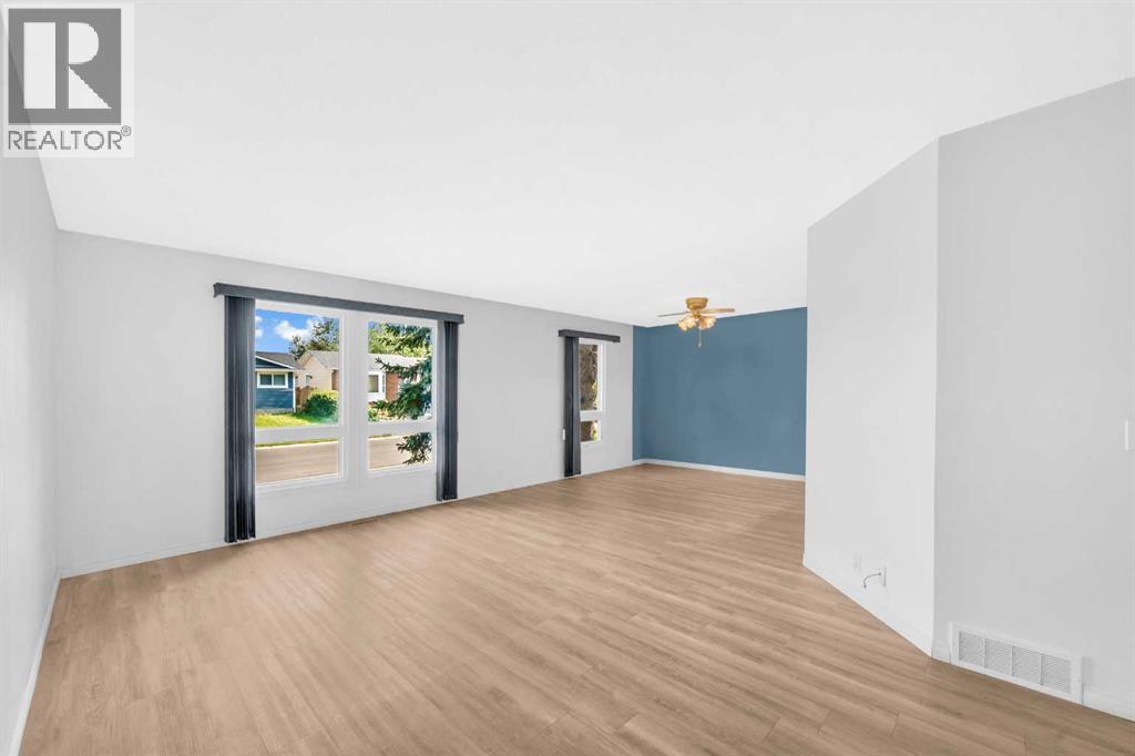 Single Family House Bungalow for Sale in  Whitman Place NE Whitehorn Calgary 