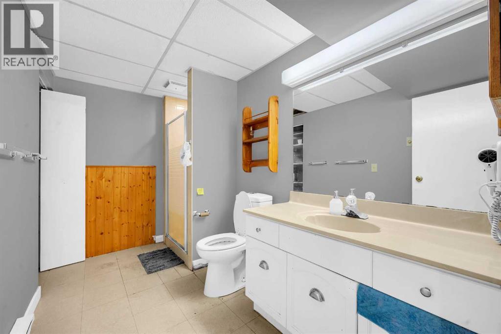 Single Family House Bungalow for Sale in  Whitman Place NE Whitehorn Calgary 