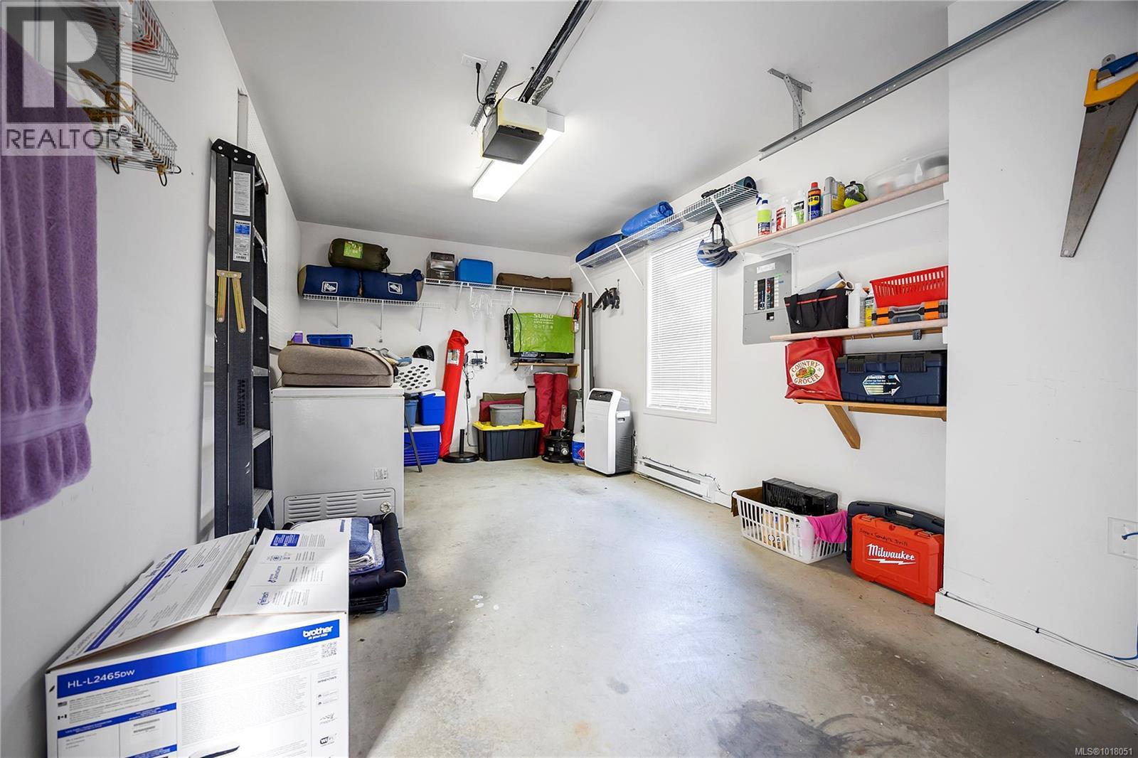 1C 3000 Oak St, Chemainus