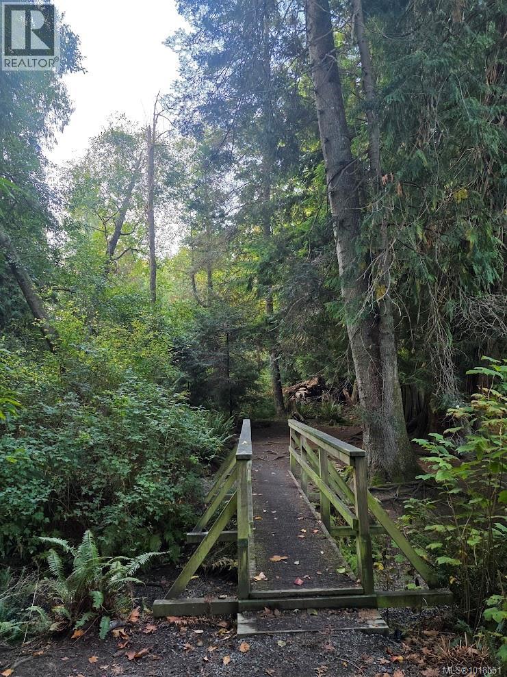 1C 3000 Oak St, Chemainus