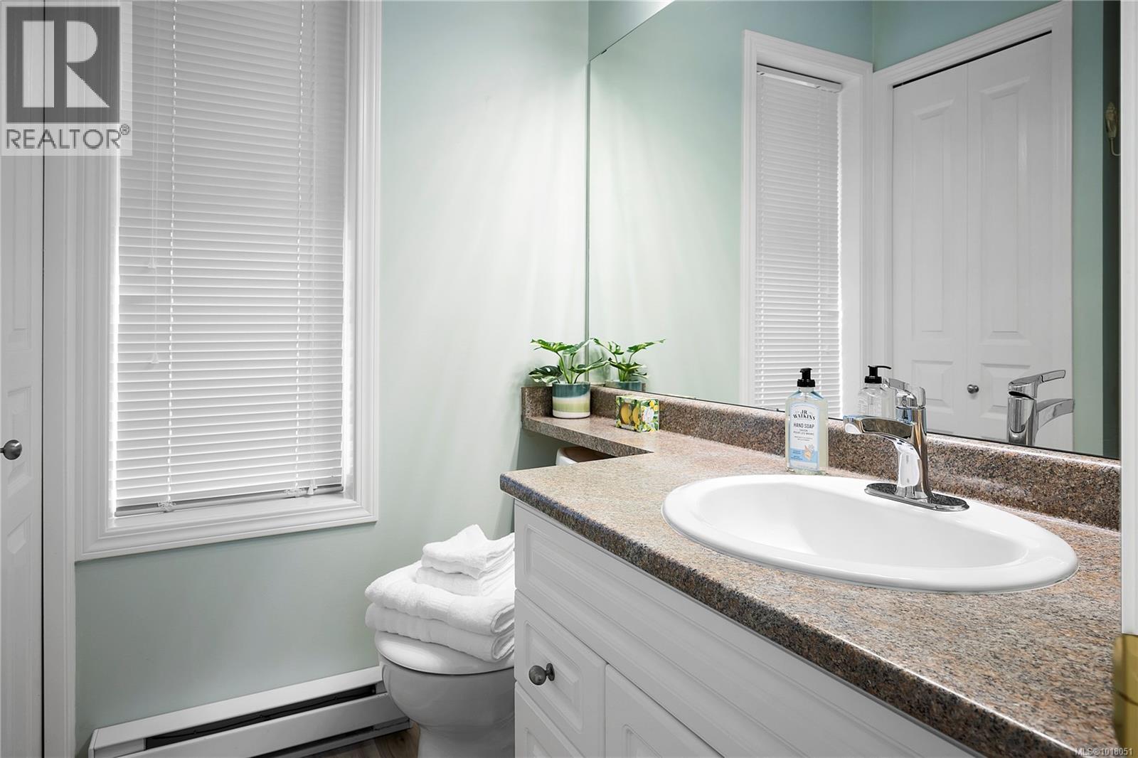 1C 3000 Oak St, Chemainus