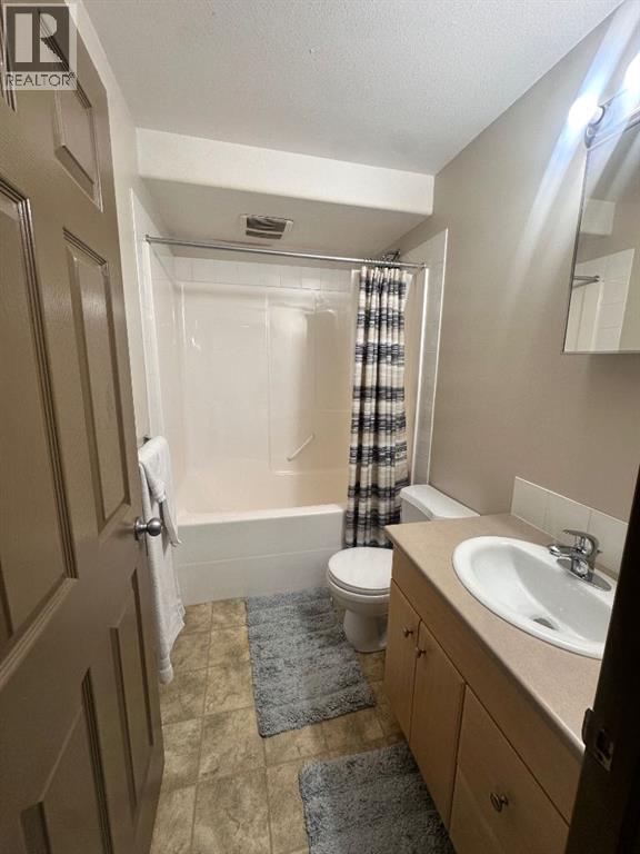 200 Lougheed Drive, Fort McMurray