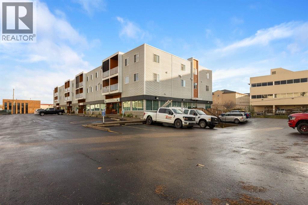 8219 Fraser Avenue, Fort McMurray
