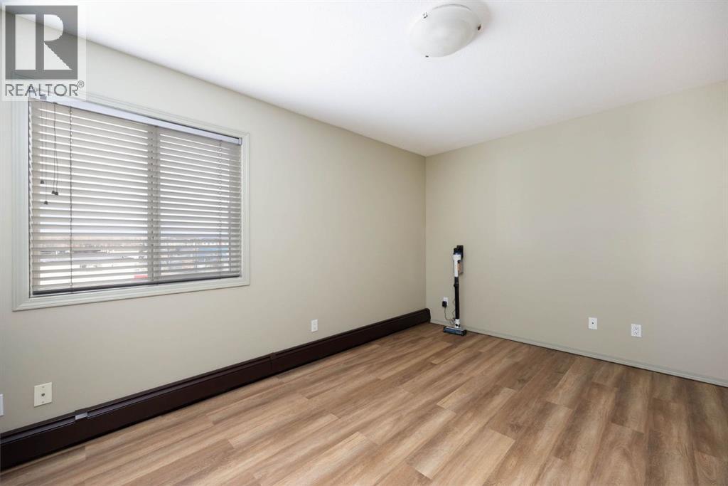 8219 Fraser Avenue, Fort McMurray