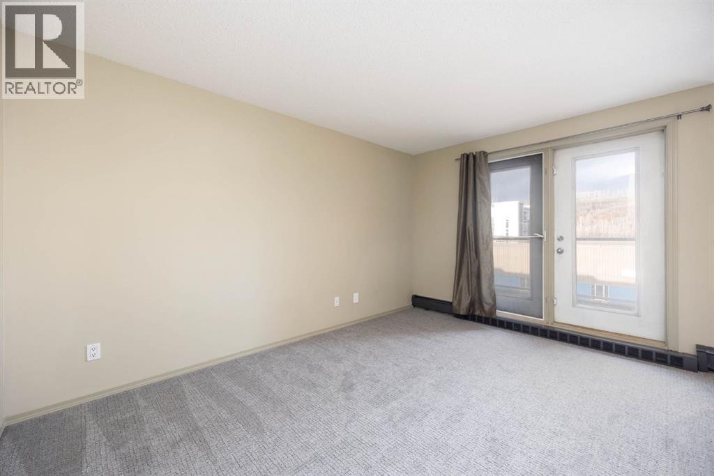 8219 Fraser Avenue, Fort McMurray