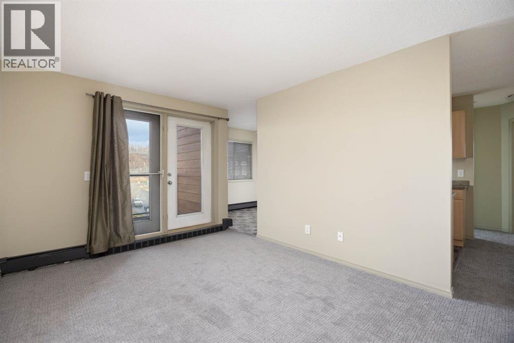 8219 Fraser Avenue, Fort McMurray