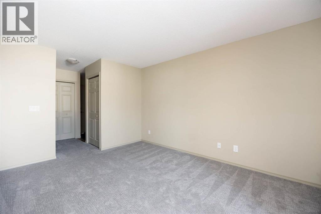 8219 Fraser Avenue, Fort McMurray