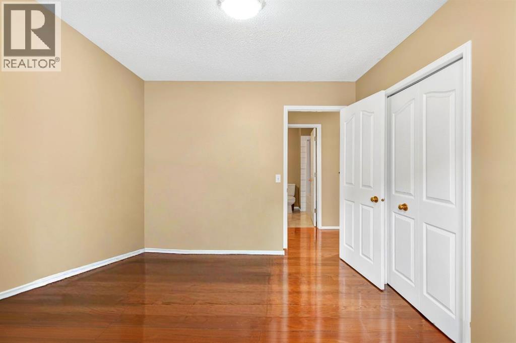 Single Family House for Sale in  Hidden Valley Drive NW Hidden Valley Calgary 