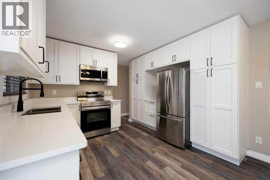 20 Clark Crescent, Fort McMurray