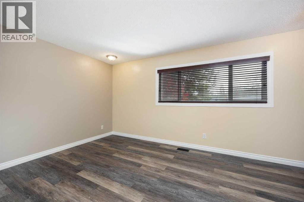 20 Clark Crescent, Fort McMurray