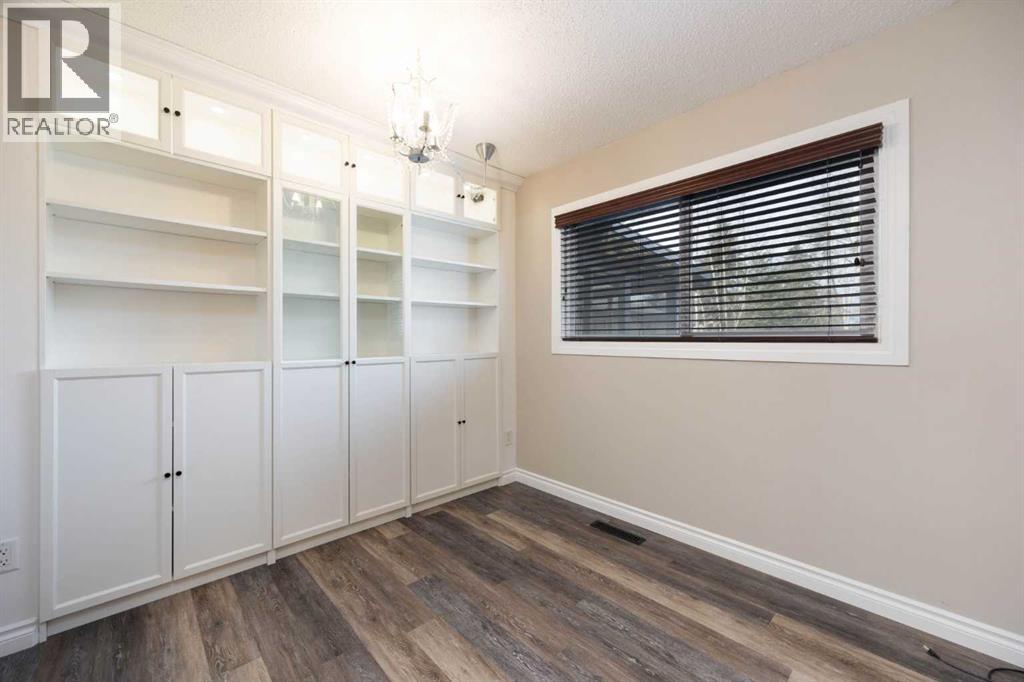 20 Clark Crescent, Fort McMurray