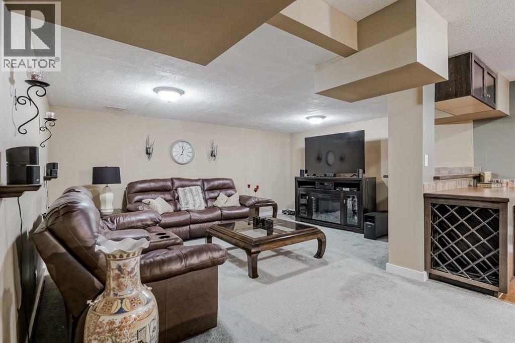 Single Family House for Sale in  Chapala Square SE Chaparral Calgary 