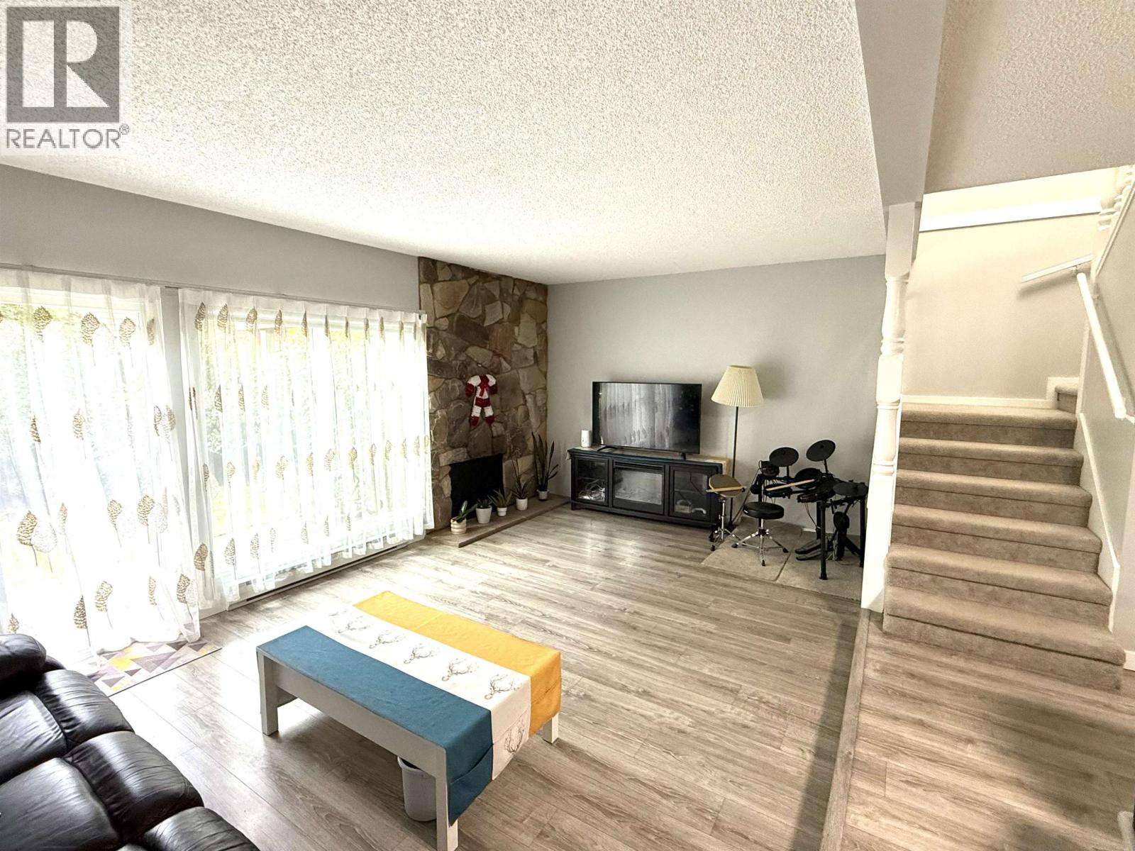 #50-10391 NO. 3 Road, Richmond