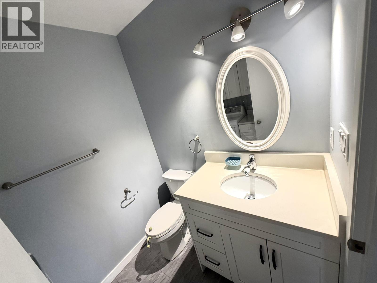 #50-10391 NO. 3 Road, Richmond