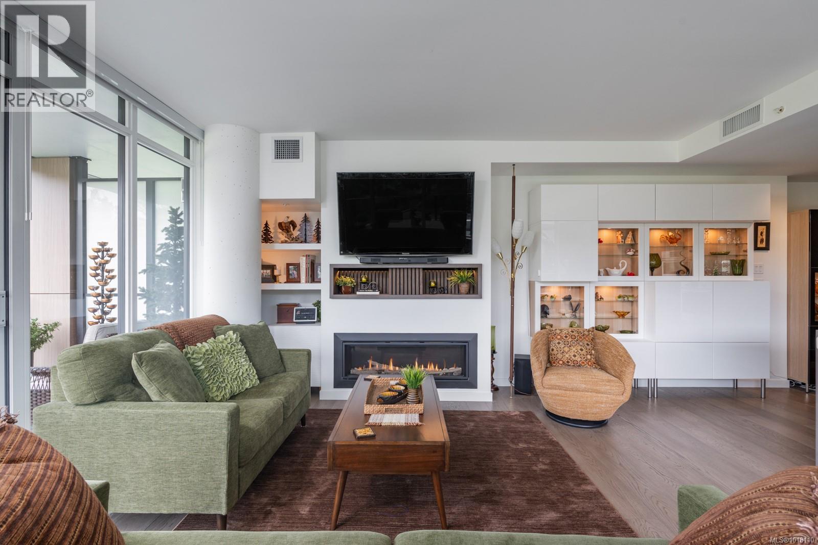 815 2000 Hannington Road, Langford