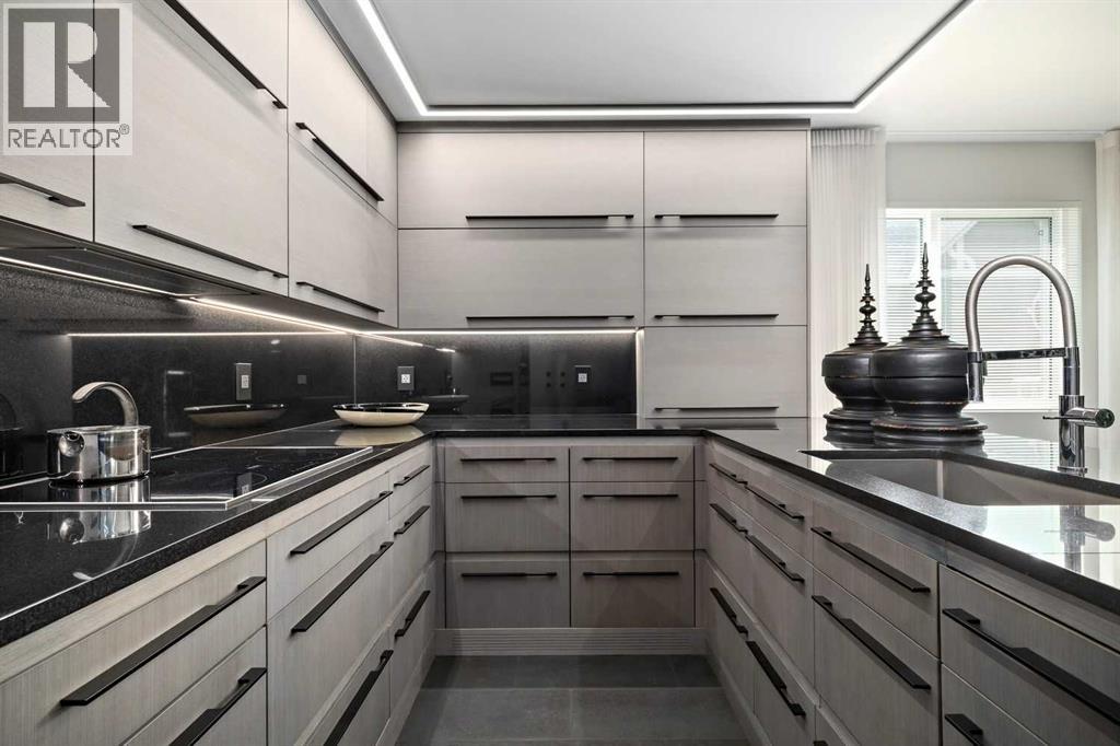 Single Family House for Sale in   Royal Avenue SW Upper Mount Royal Calgary 