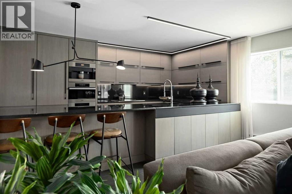 Single Family House for Sale in   Royal Avenue SW Upper Mount Royal Calgary 