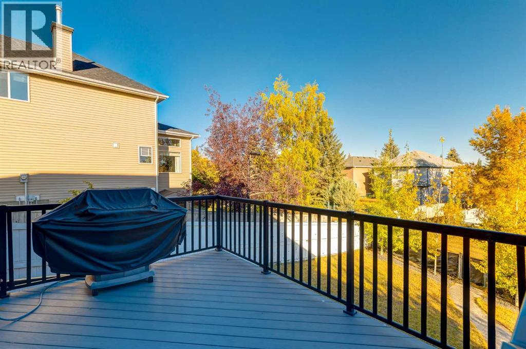 Single Family House for Sale in  Somerset Circle SW Somerset Calgary 